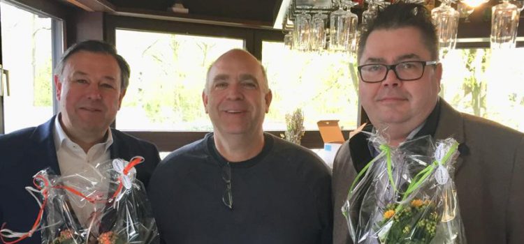 Clubwirt Rudi eröffnet das Clubhaus Clubwirt Rudi eröffnet das Clubhaus